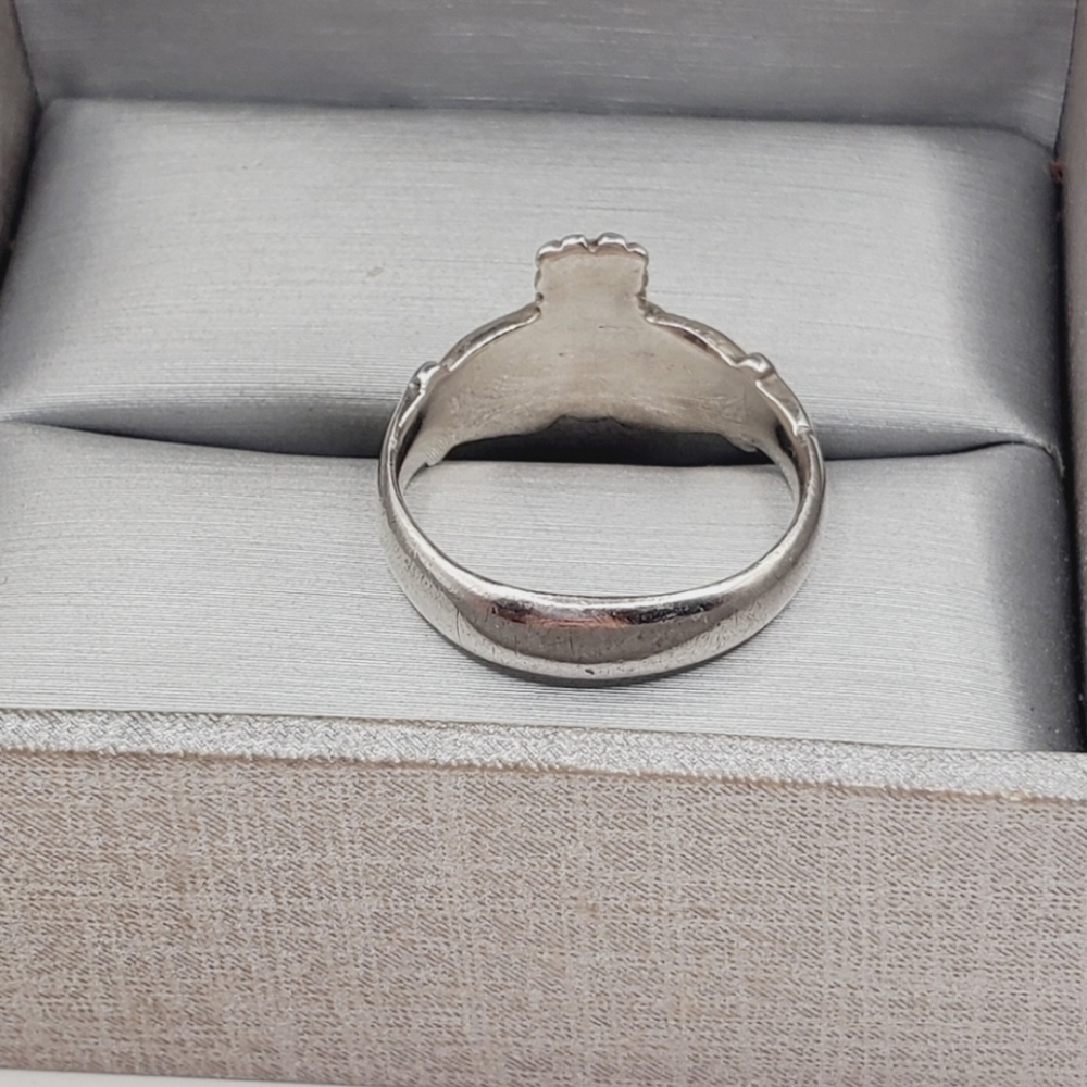 Claddagh Ring - image 3